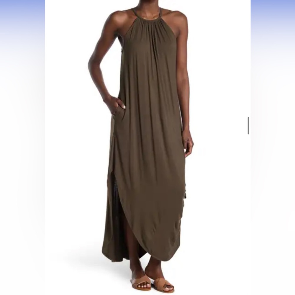 Jewel Neck Maxi in Olive